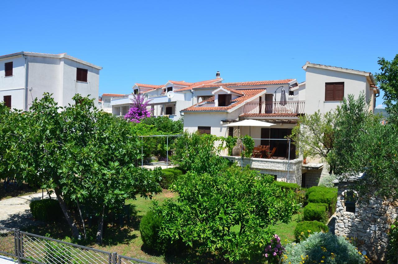 Apartments Dara روغوزنيكا المظهر الخارجي الصورة